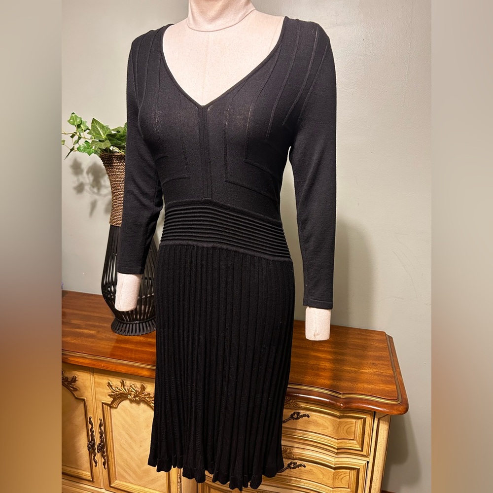 Max Studio Black V Neck Sweater Dress